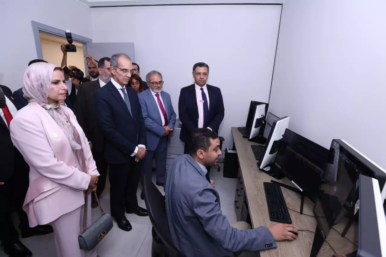 9e5aa910e3a407d62d00310affb64645