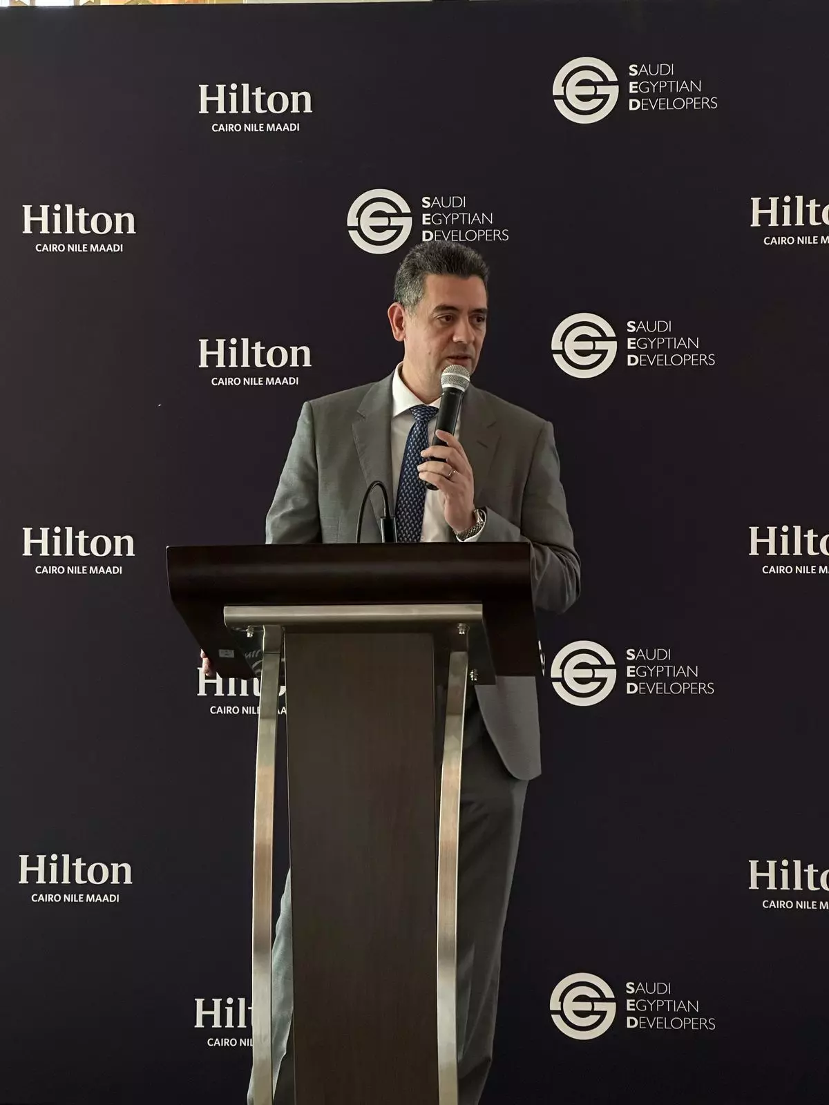 B09a08a17778fda67ee3289535fd2555