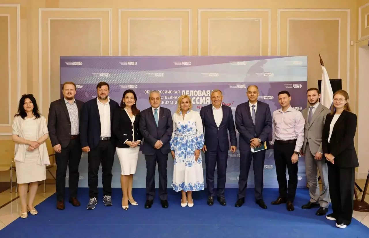 Ce493ad892661566f2e728930d6be315