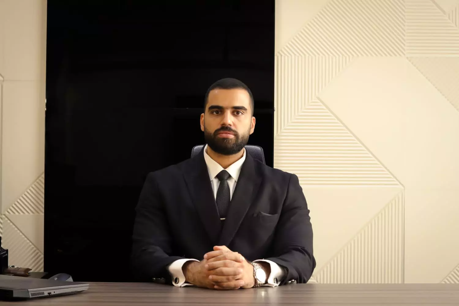 E7bb6103584e47276549db5be53f6140