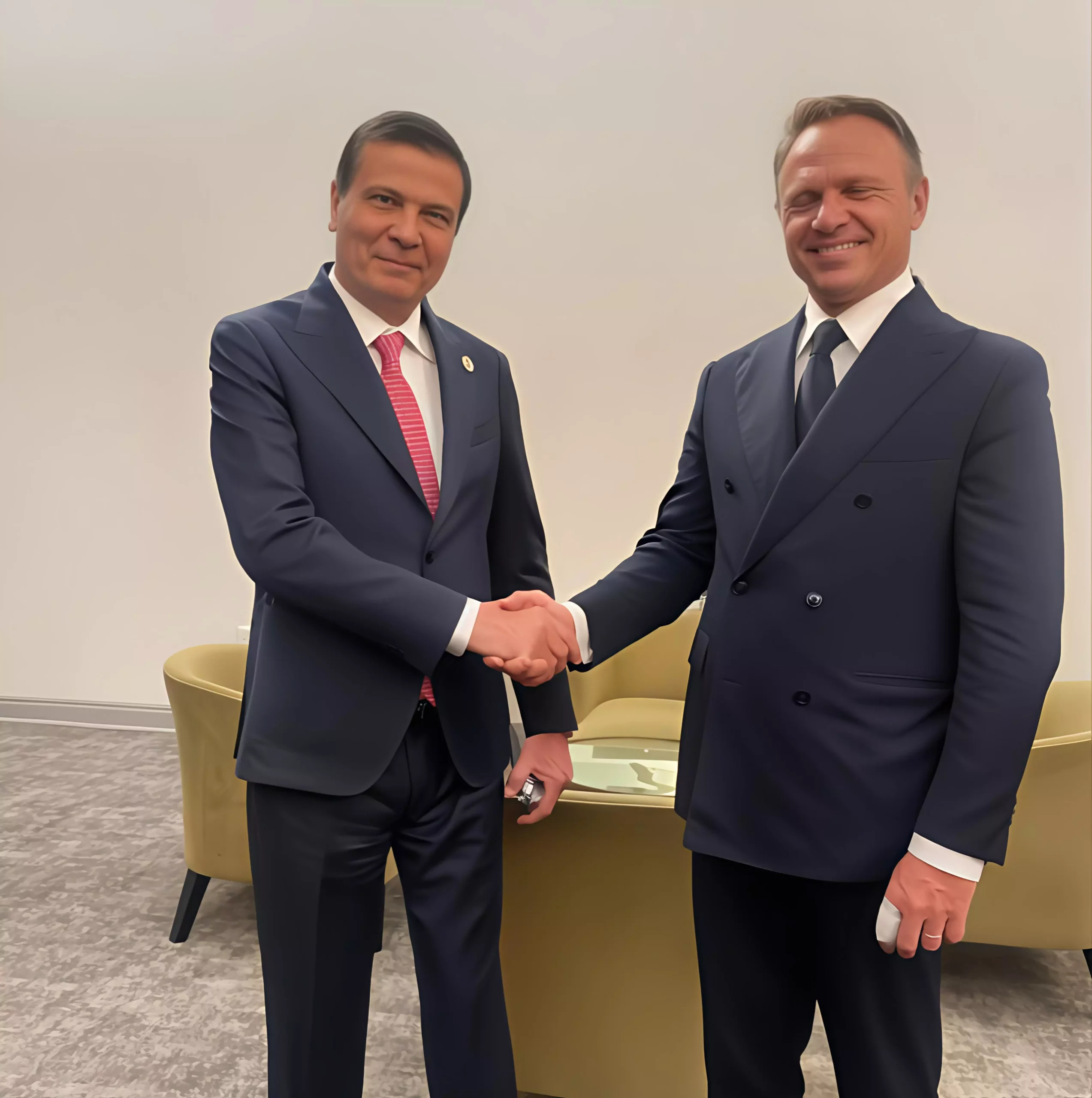 02f152241d3bdb1ebd7ec7d3404e9f82