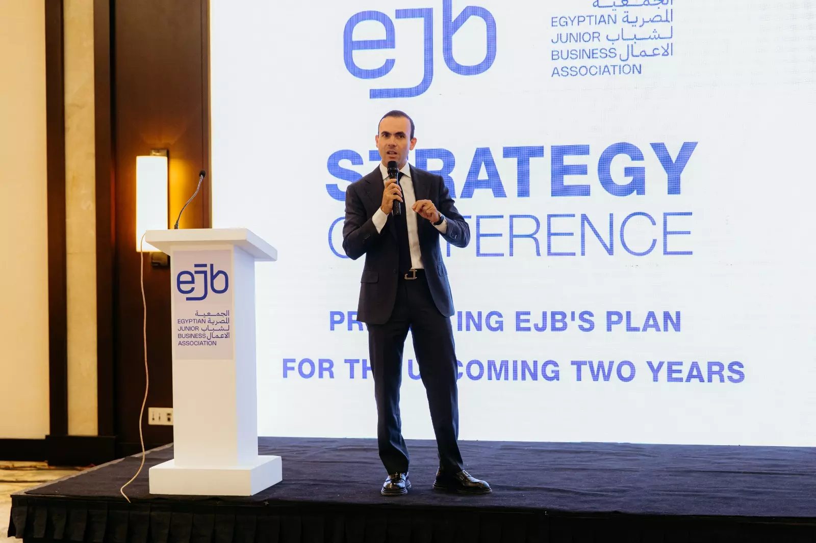 0aea437a463cda3fa2fda159d77f128c