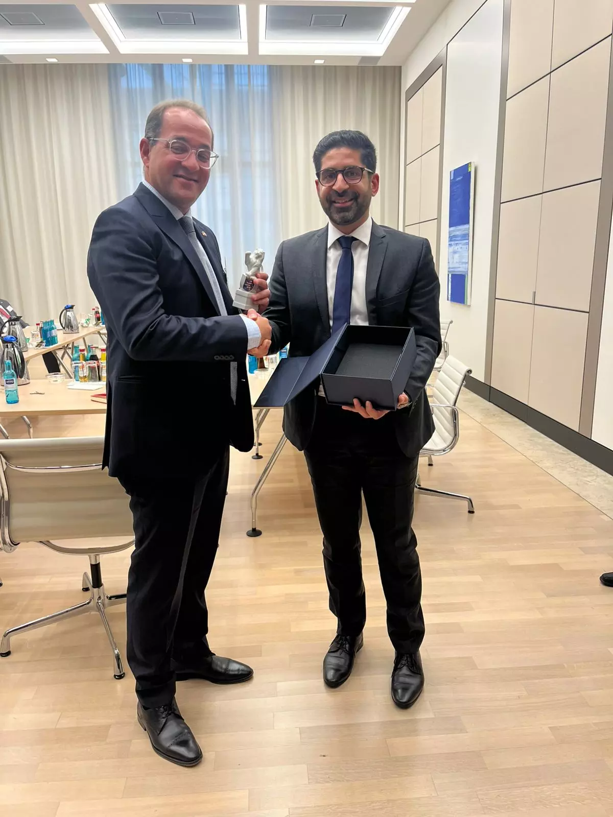 2ff701b5622ce87ffe0d279274e32dda