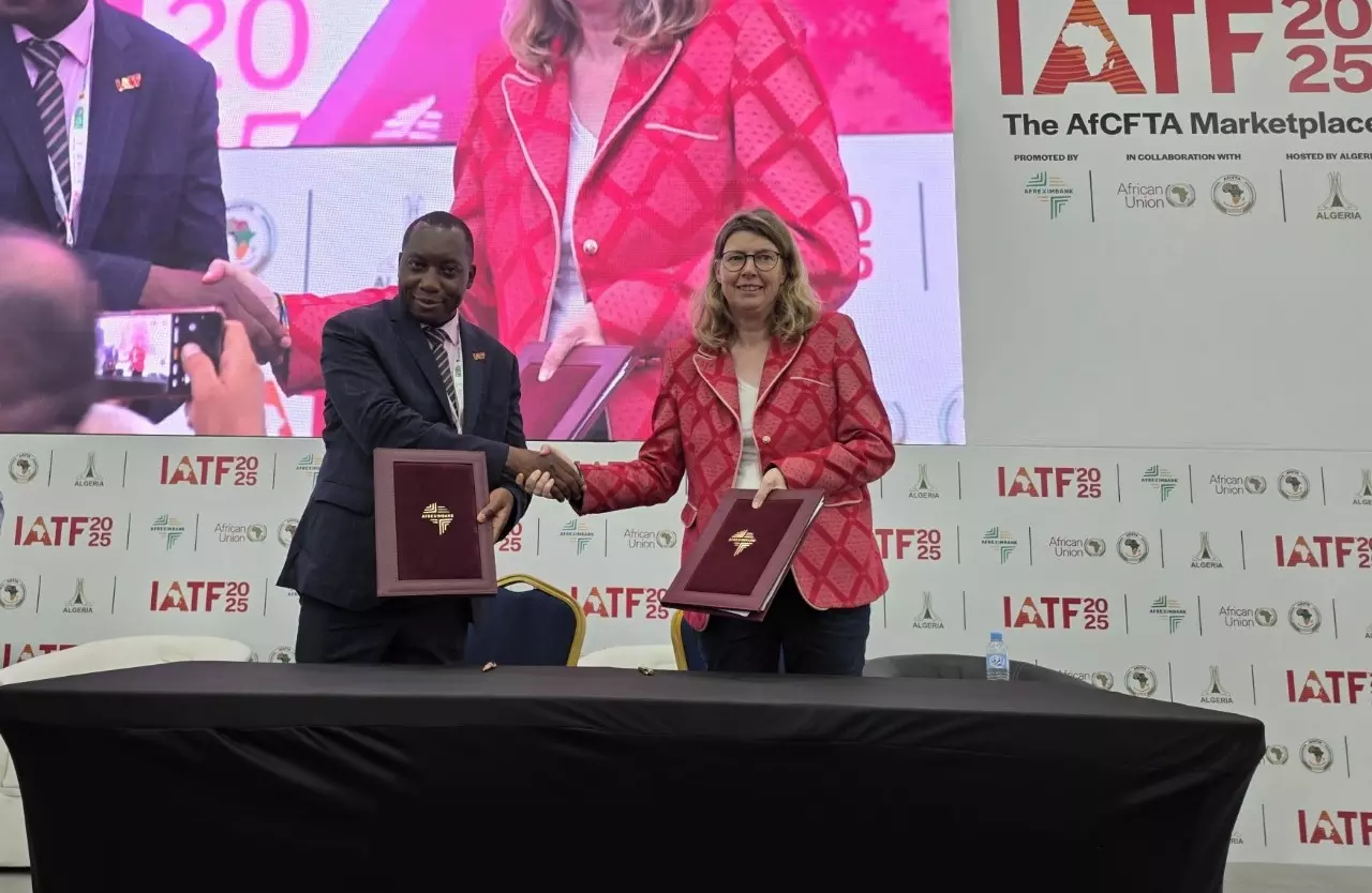 395bb75a722612b832015e8cda9d1a7c