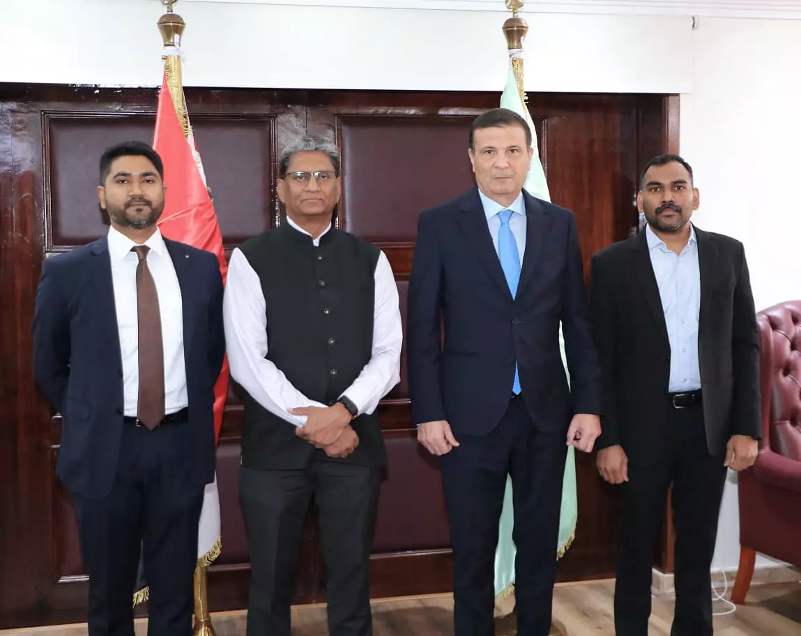 3fe628fd717ae98bb4b78d98f8c0b917