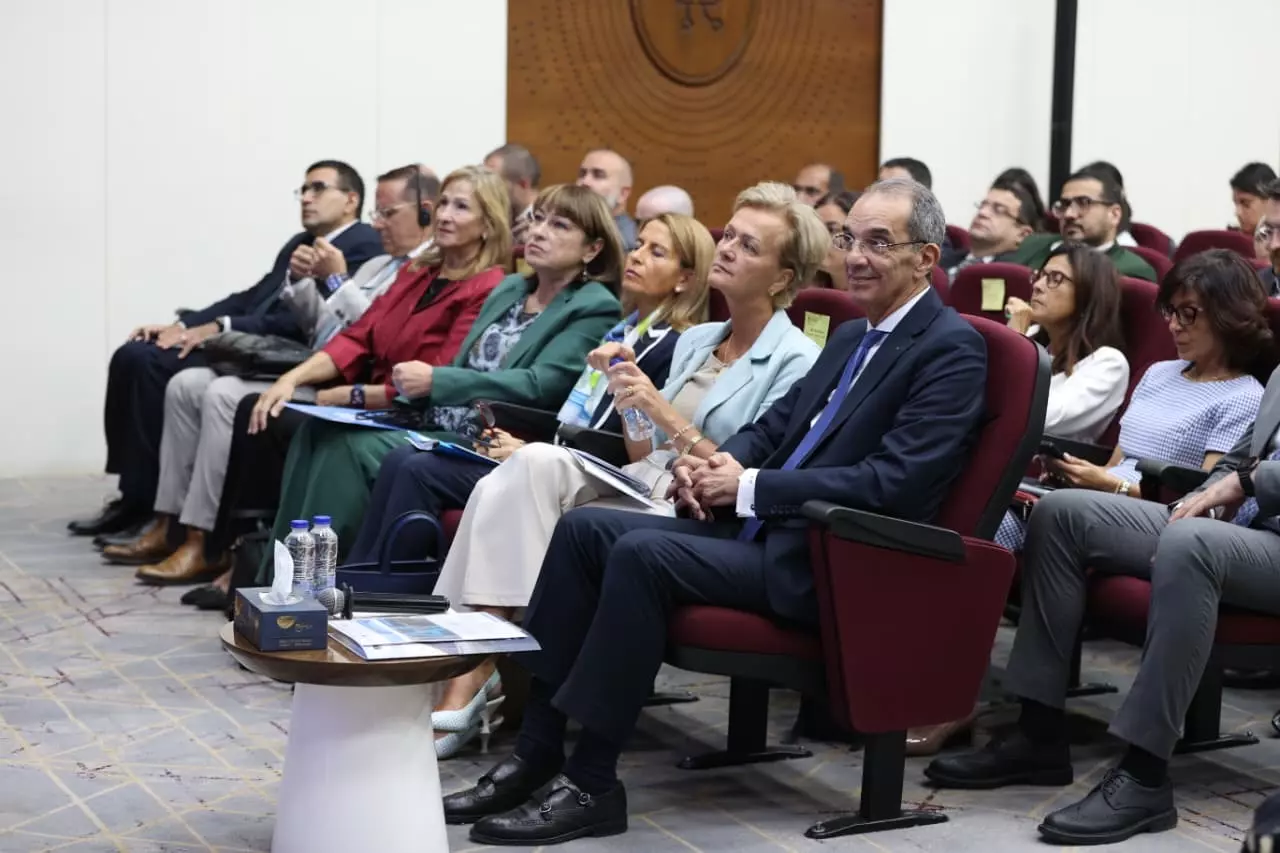 48aa9fea4d67a6e2b4f2834ba07897fd