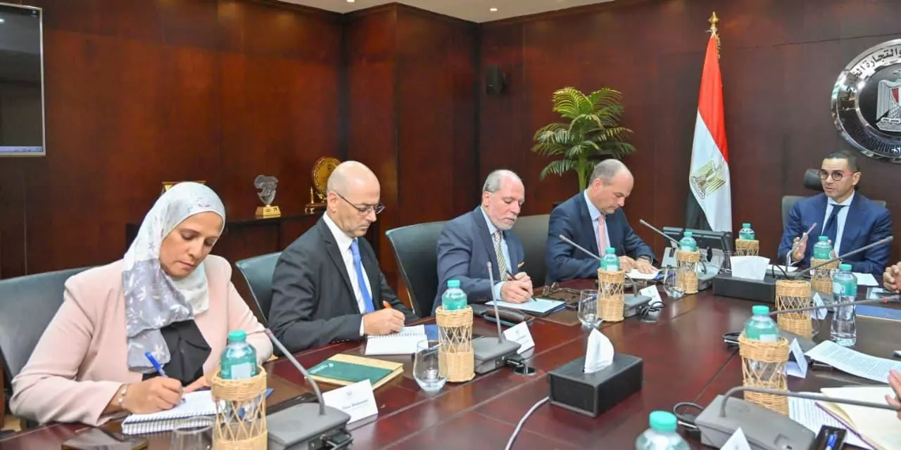 5bd6a2b8e079f8c616e07de421bbe082