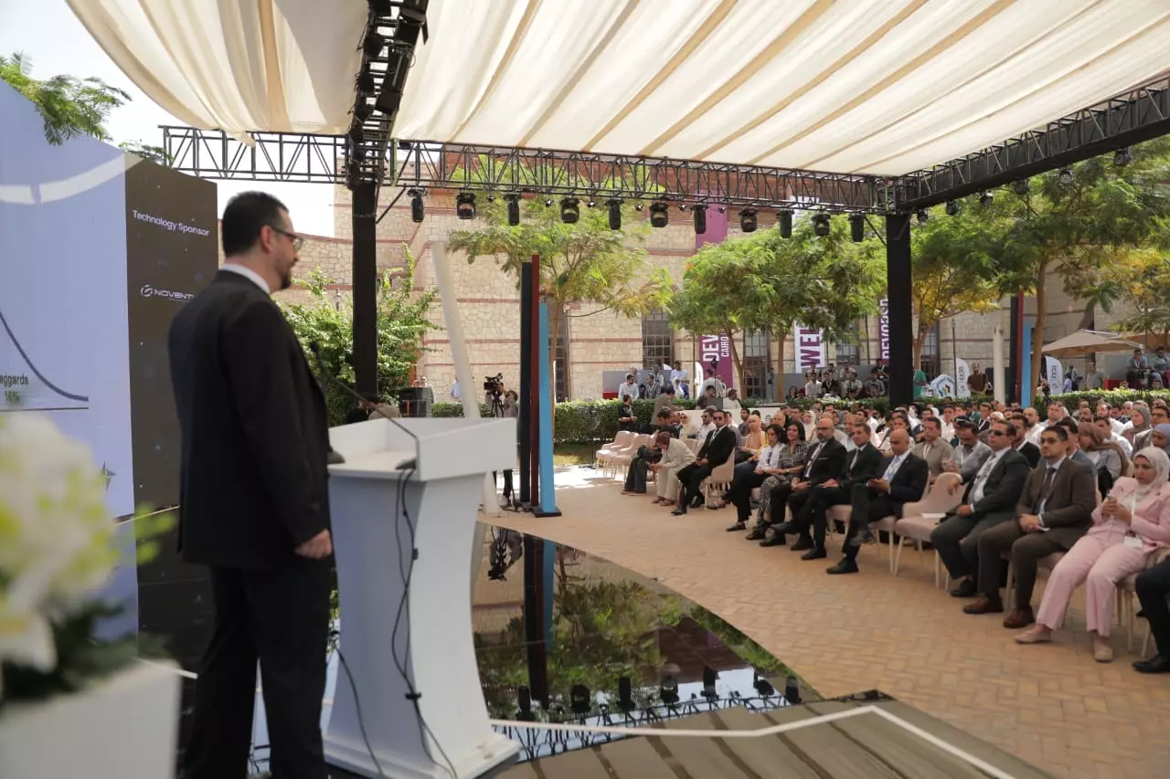 5edb48dbd04b4aa3cd81ed46ff10e7f7