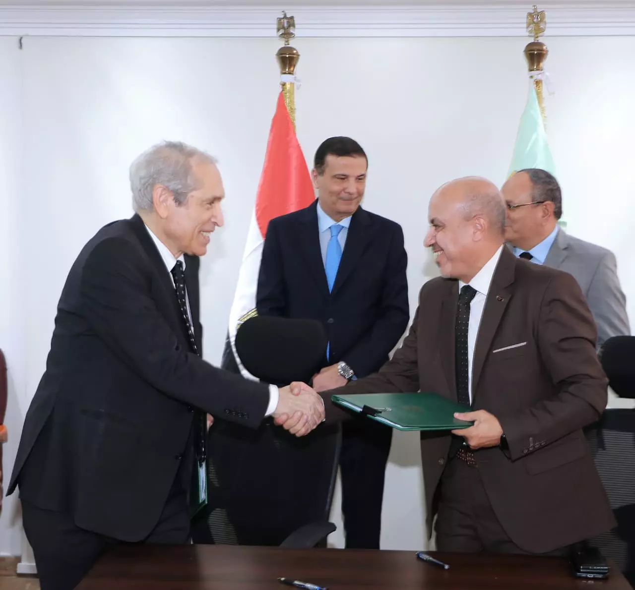 5f3ff7dfa7be5f233ca3b290bf29d5b3