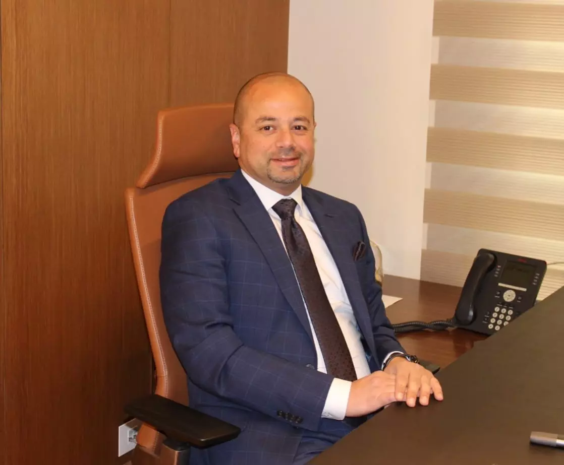 76fe94372b9eeb8b6e6bad31f54692d8