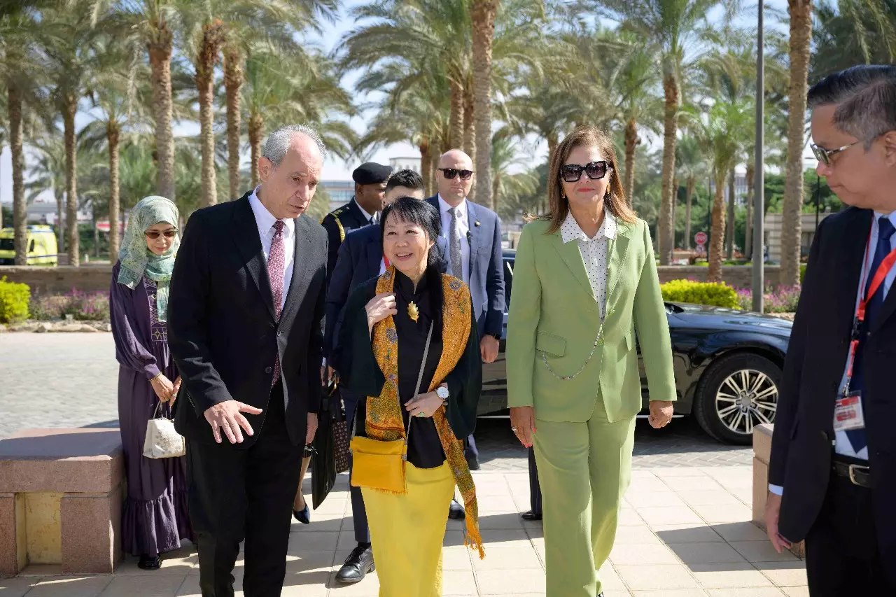 8390eb48584c53b88a29b8f04dd9d2e5