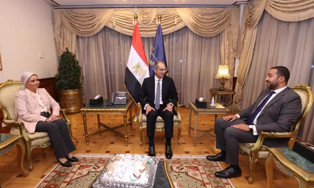 90c5987cf9bed792dd540af86021a723