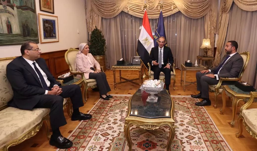 B98f1bc5fb2e5e49bd77af88867c841c