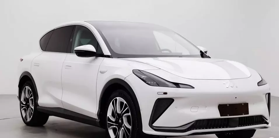 C084bbf32188d0a769f7cca25fdb2d00