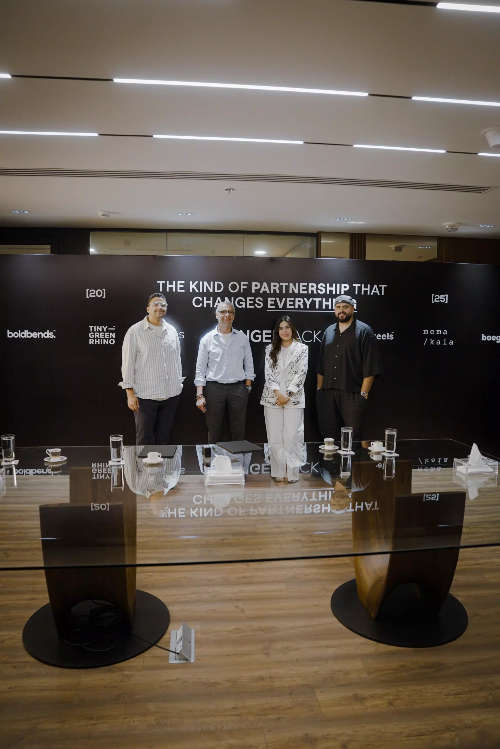 C19274758fa203f0b6a9a5b3fda8afe1