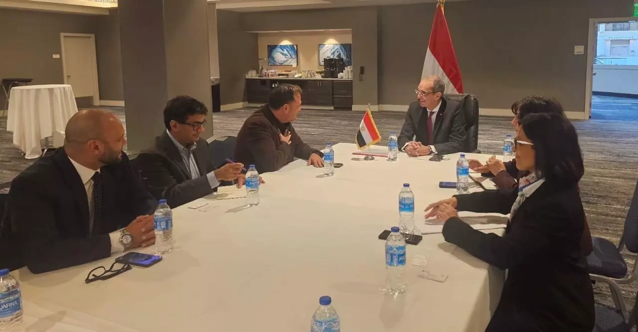 D9d72fad64aa5f96ea794cd6cb9eeca0