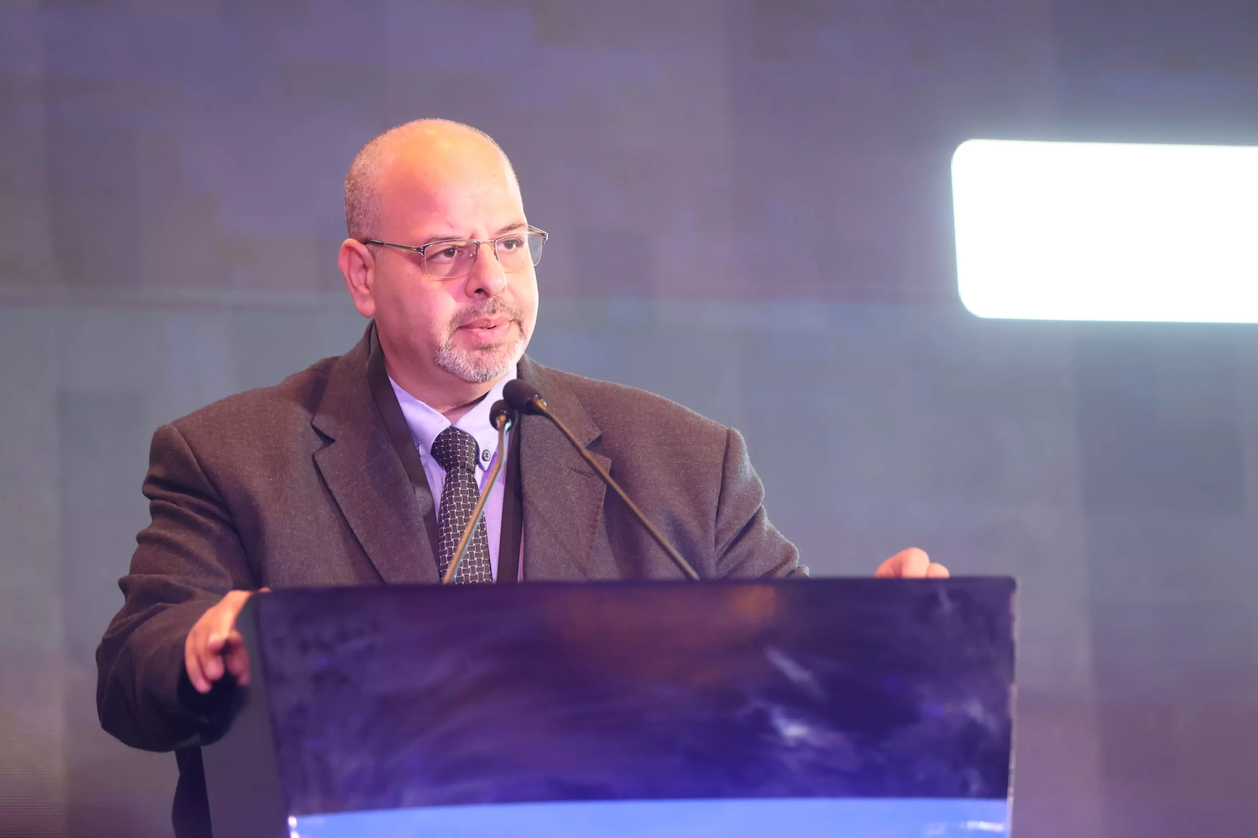 Dea5f3fbe78cadbccc128faa4f54d927