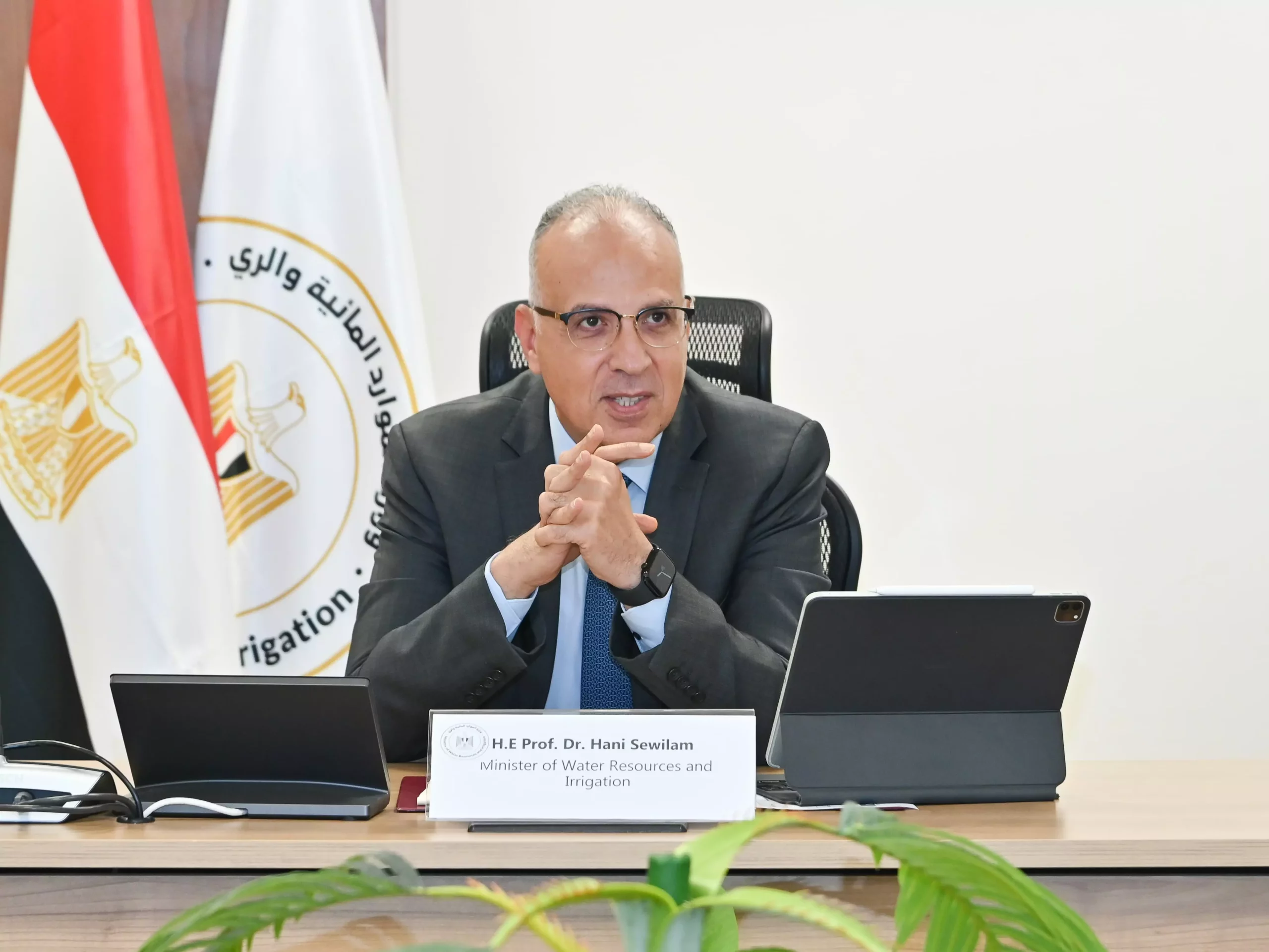 E561f90158f890e71353c842a8dfe168