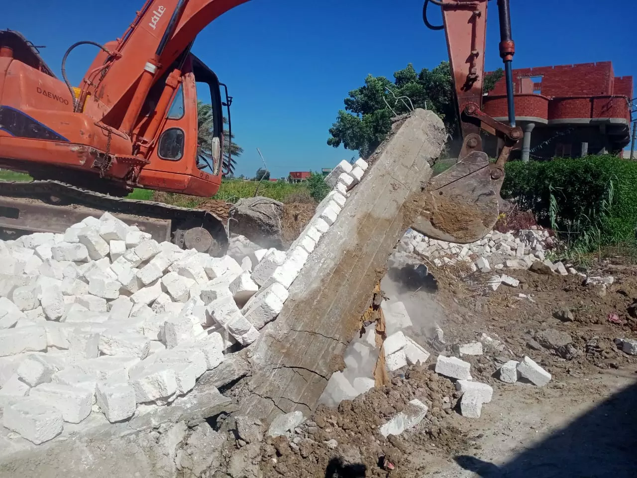 E9a6ed2fb63b256a85f47c51cb9030a5