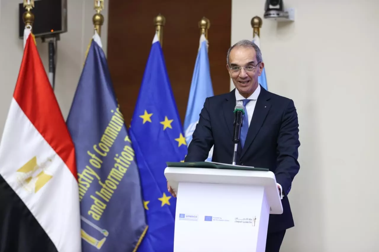 F01f379c3a5513fdf64e3cf12e26ca33