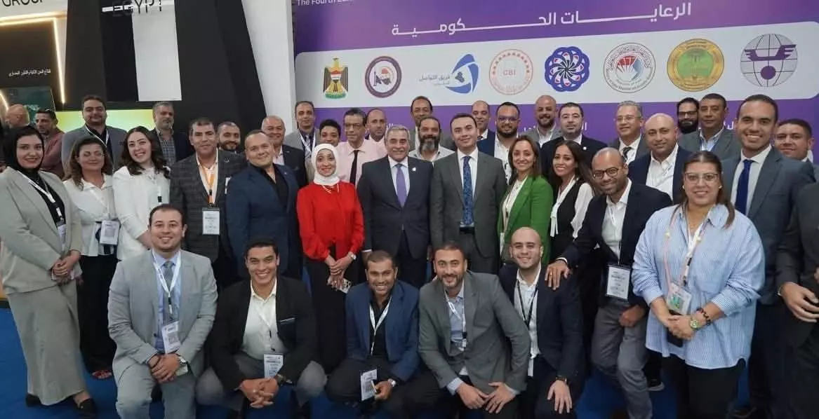 009bca5f04f29440dc4d3a8a59aa1eeb