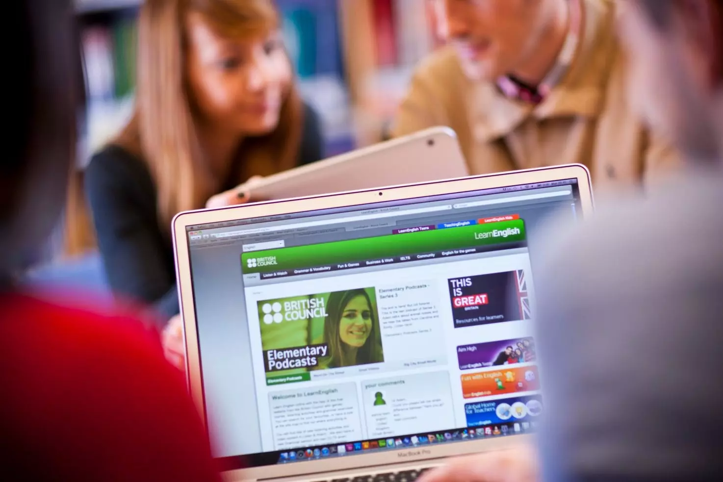 01c8df711131d935cad347e817be43dd