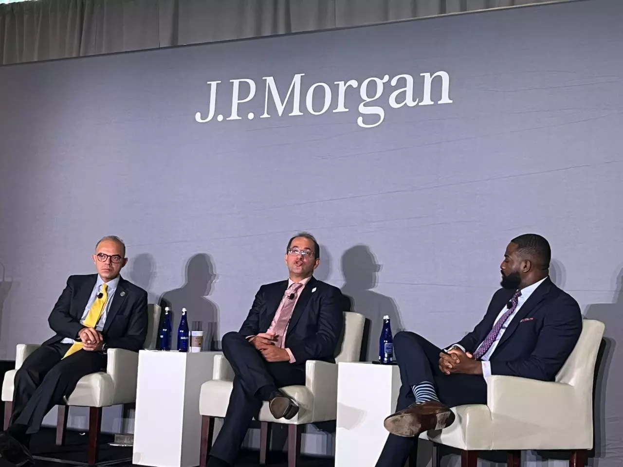 0952ceea5aab2e588e36928ff67647b1