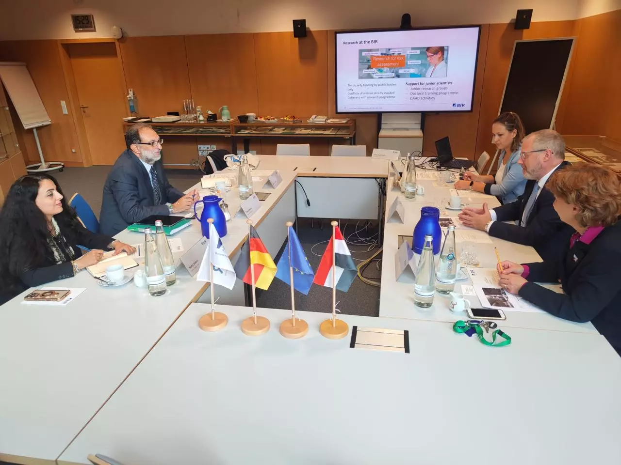 12ddbdf2a53a821d0c43a702beec57a5