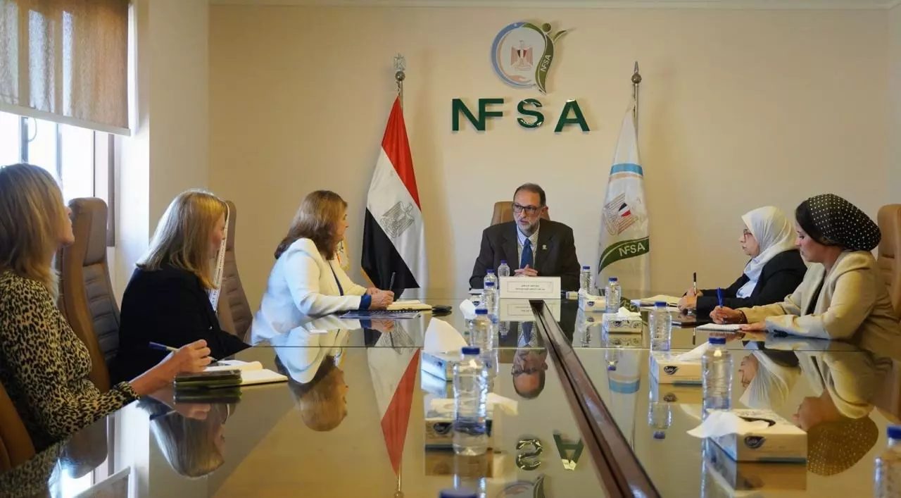 19b45df3412ac4d4a1c36495557fc0a1