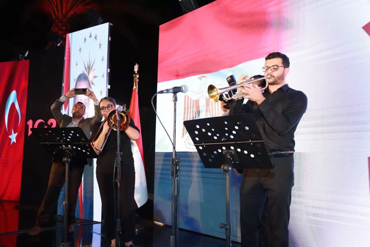 20cf69bb5ecd728b033a323d71384855