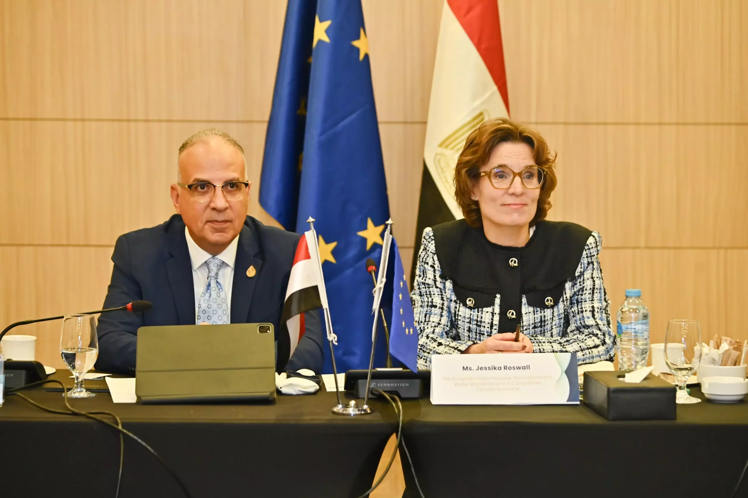 2a2d7fbc4b835dd4d89b5c924b3a1151