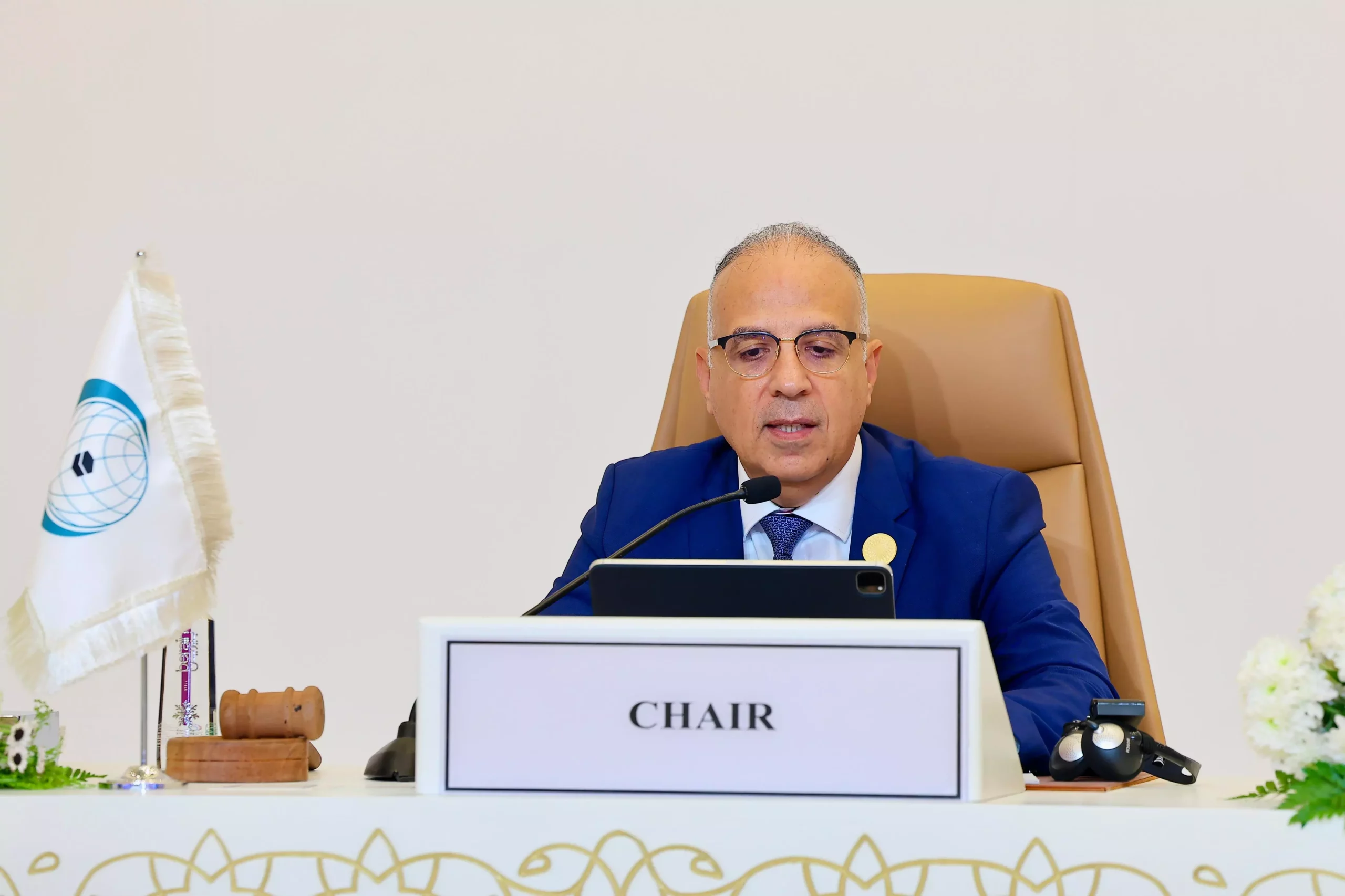 31abd6f83cdc2c7cb5ca4e1586678d03