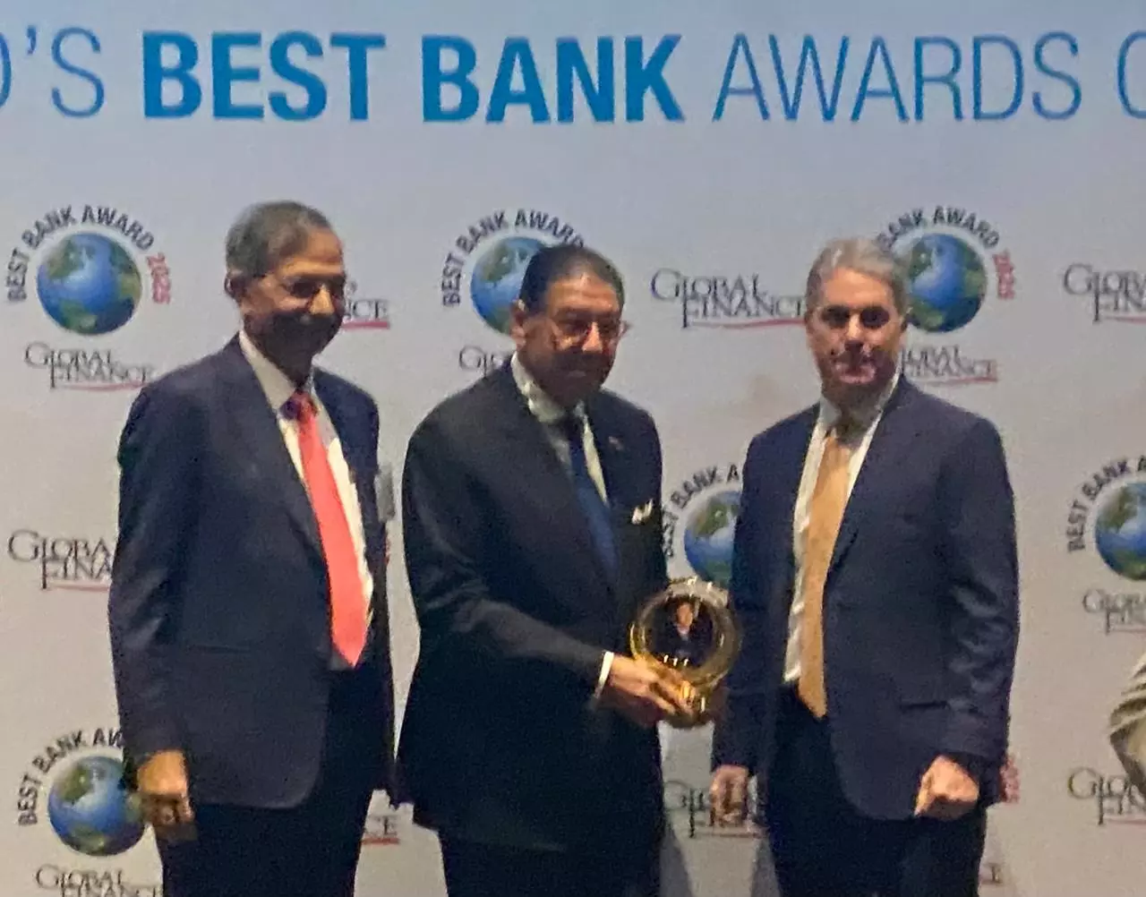 412aa319a5857b325d7e58b10973d995