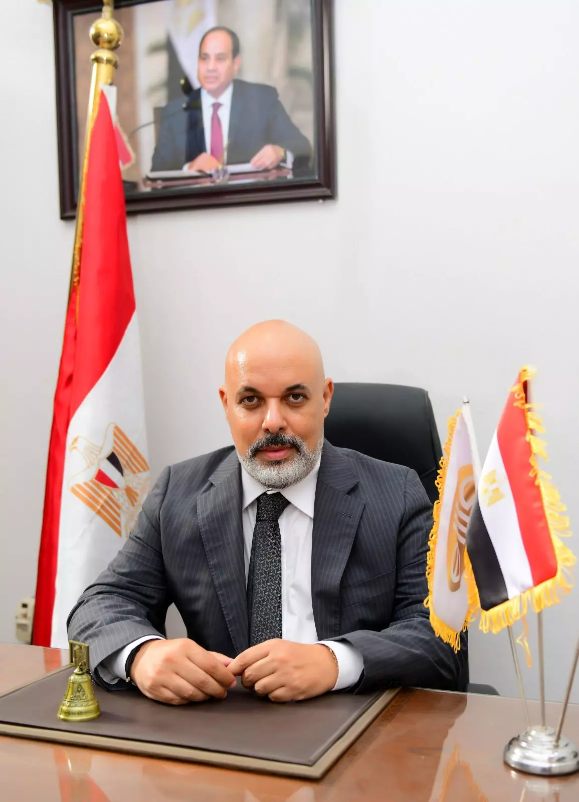 مشتريات البنوك المركزية تدفع الأونصة لأعلى قمة بـ 4356 دولارًا