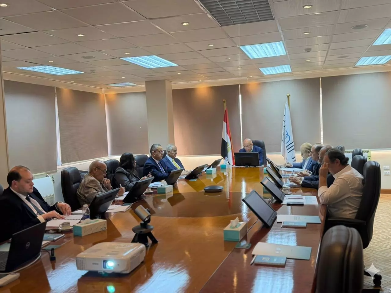 5de469d6fc47b6ef6ddc4912af78359f