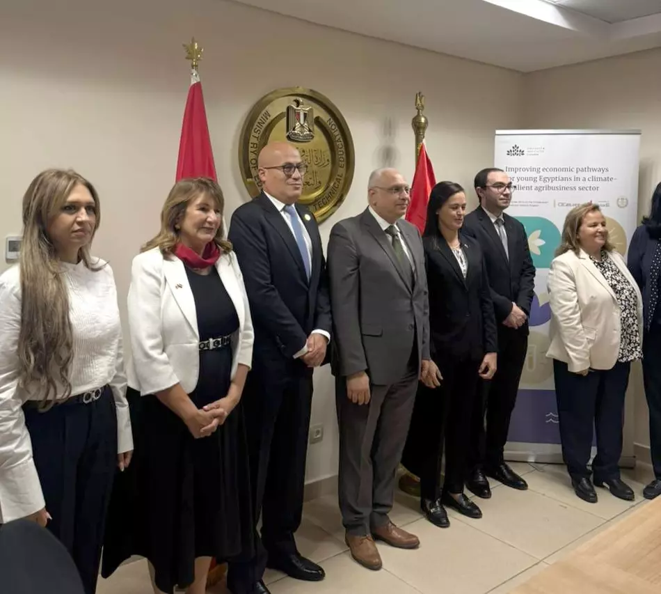 680a9575320a59fb06ecdbd6c565d058