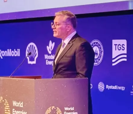 6838d68a83acbc0466f585643e725e69