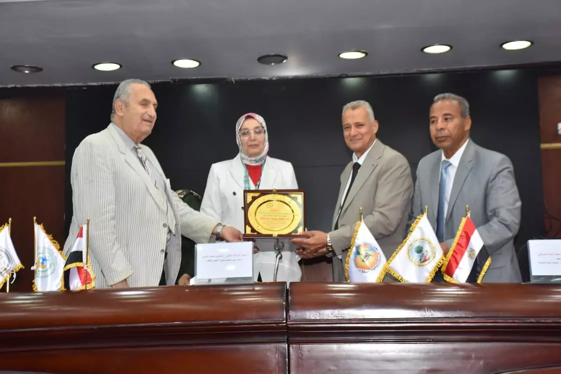 9b1ffe4f9ffb611a1aecdf4ab31c01f6