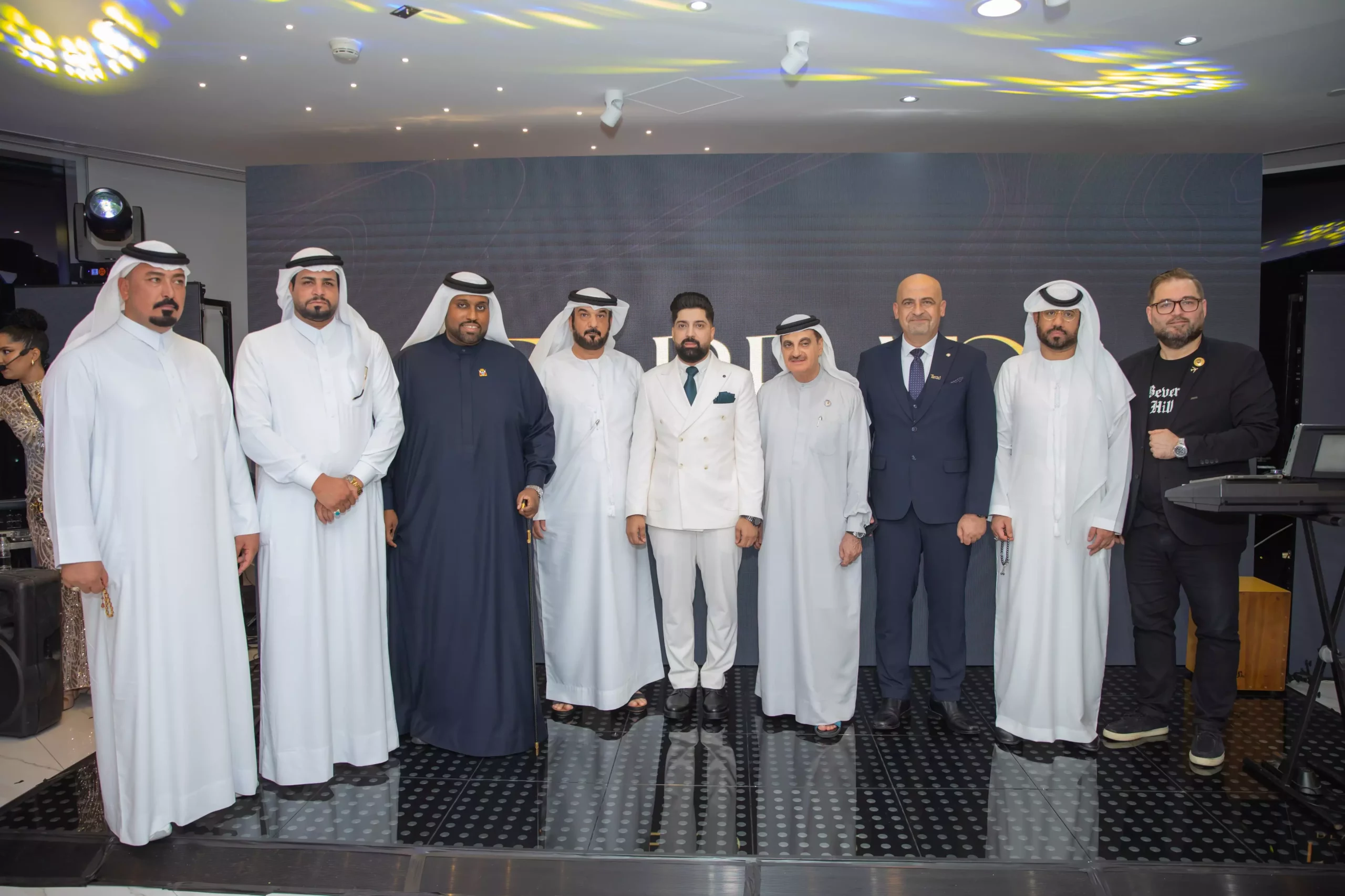 B0c12b7082dd00de823138fb2cda75a6