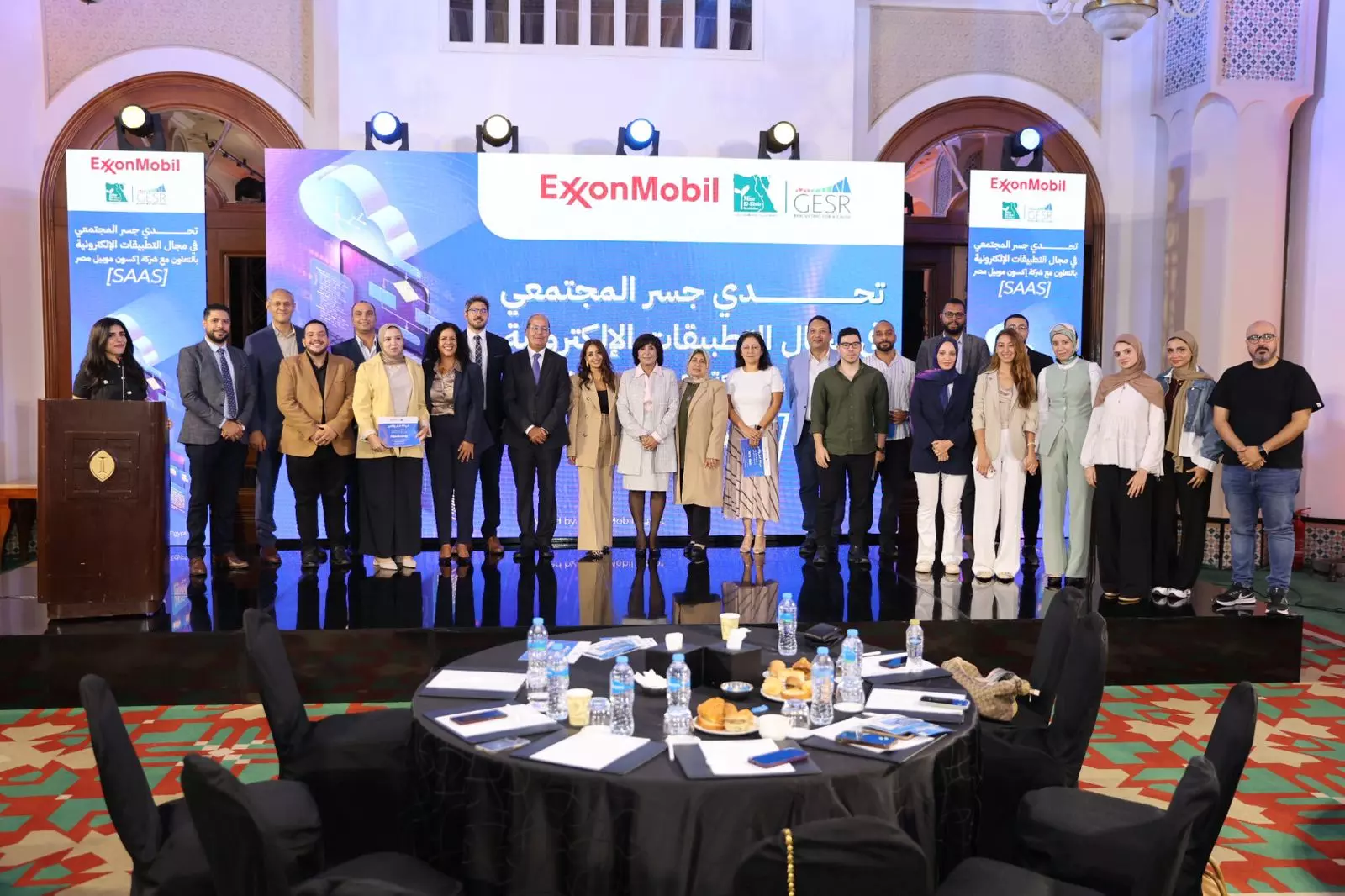 B8b2893ae16f3b829adad933f44fcee3