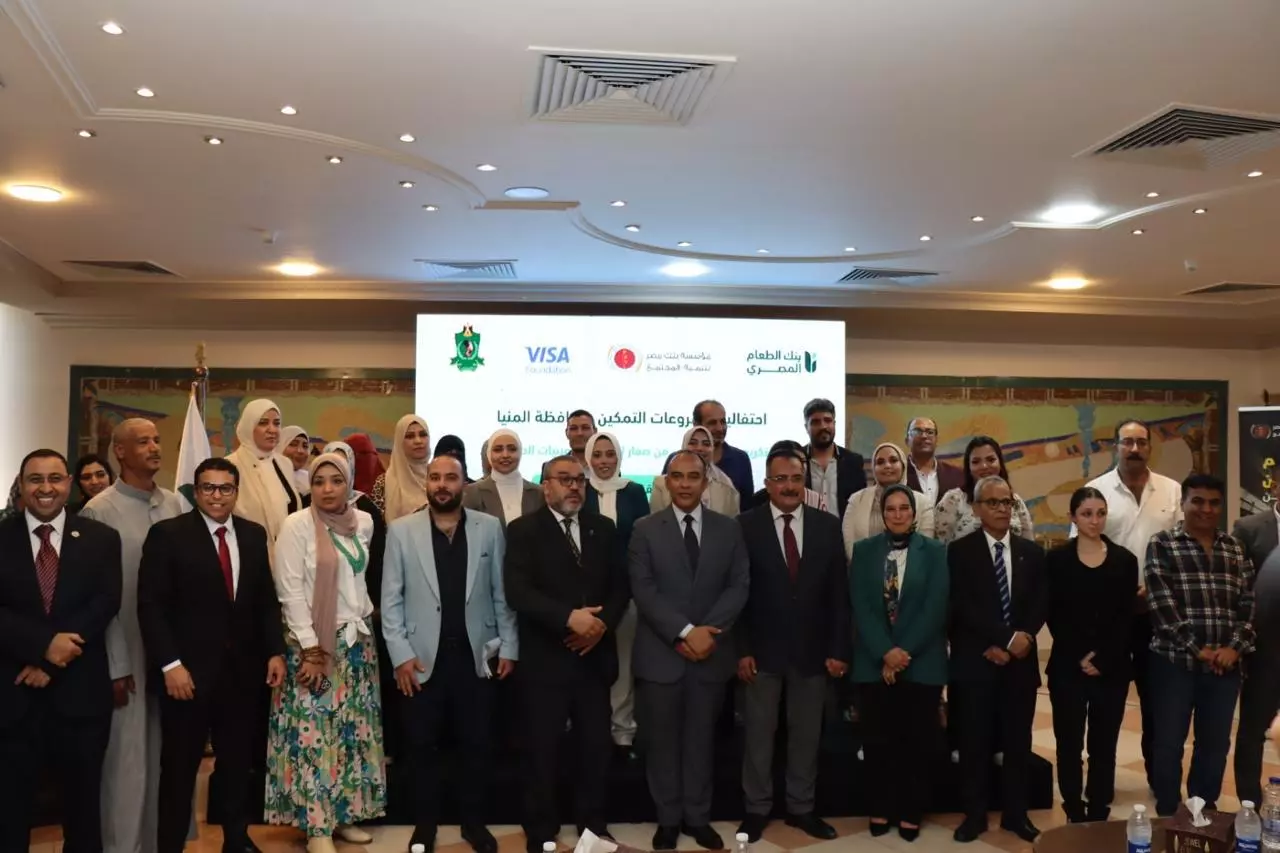 C47041e6b2a81886321b33928a20071d