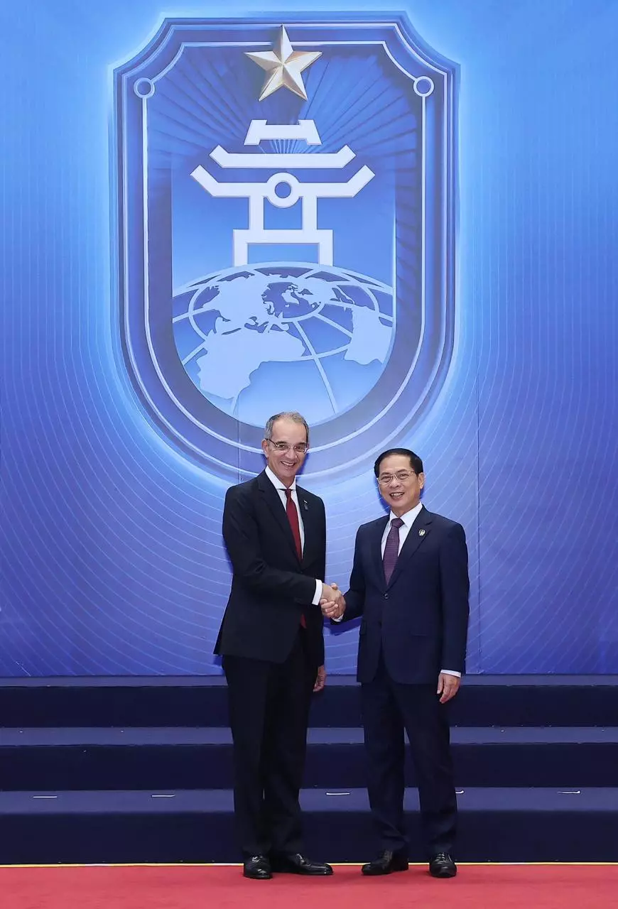 Cb1de2f5b773fddcf5afeafb8bb2fff0