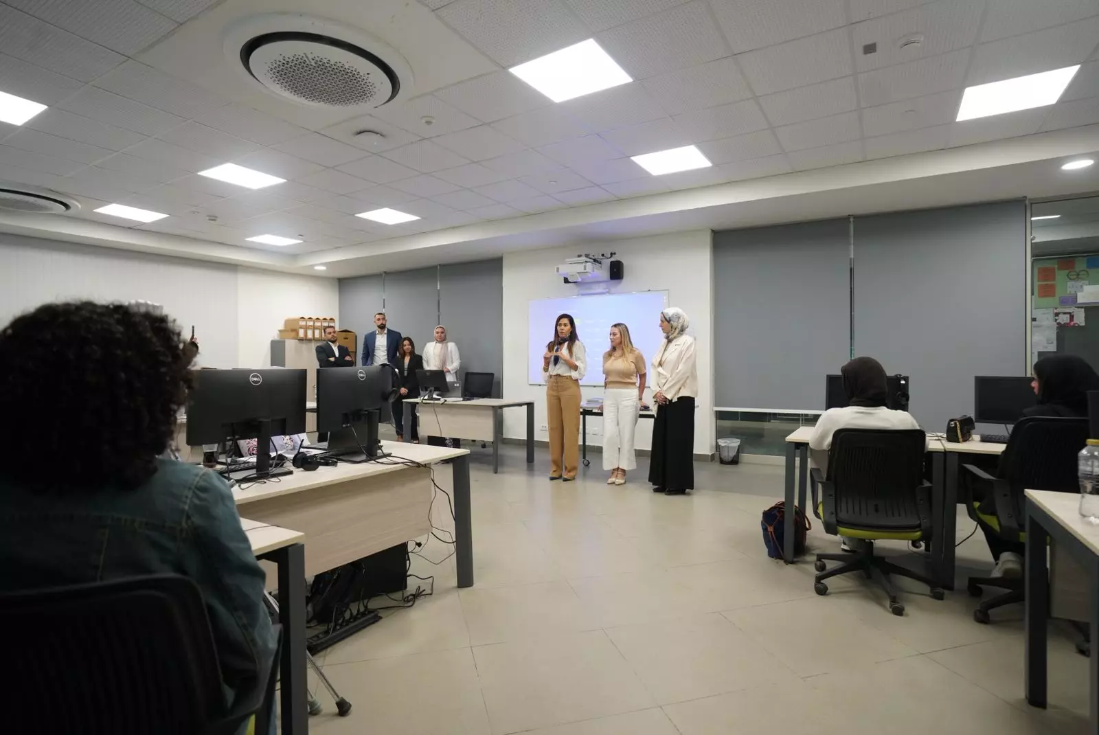 Cda3fcdb4e675149550df4442aac9679