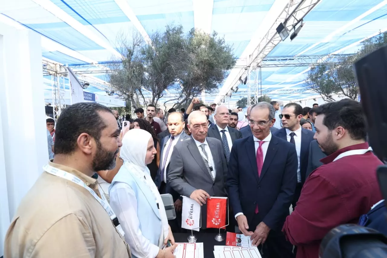 Dcdfbe90bdf82a5dc2a34add33eed1b4