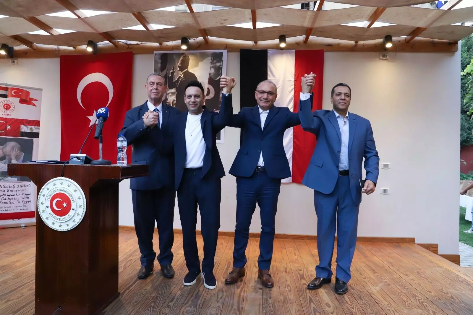 E1b2eac34363ed8952720547cf7a8aab