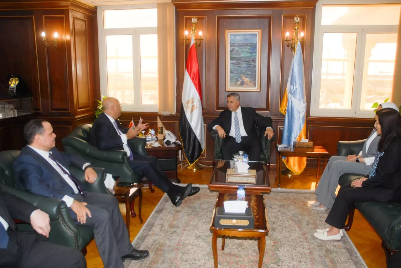 E56ad5ba768784840f1aaf782146d942