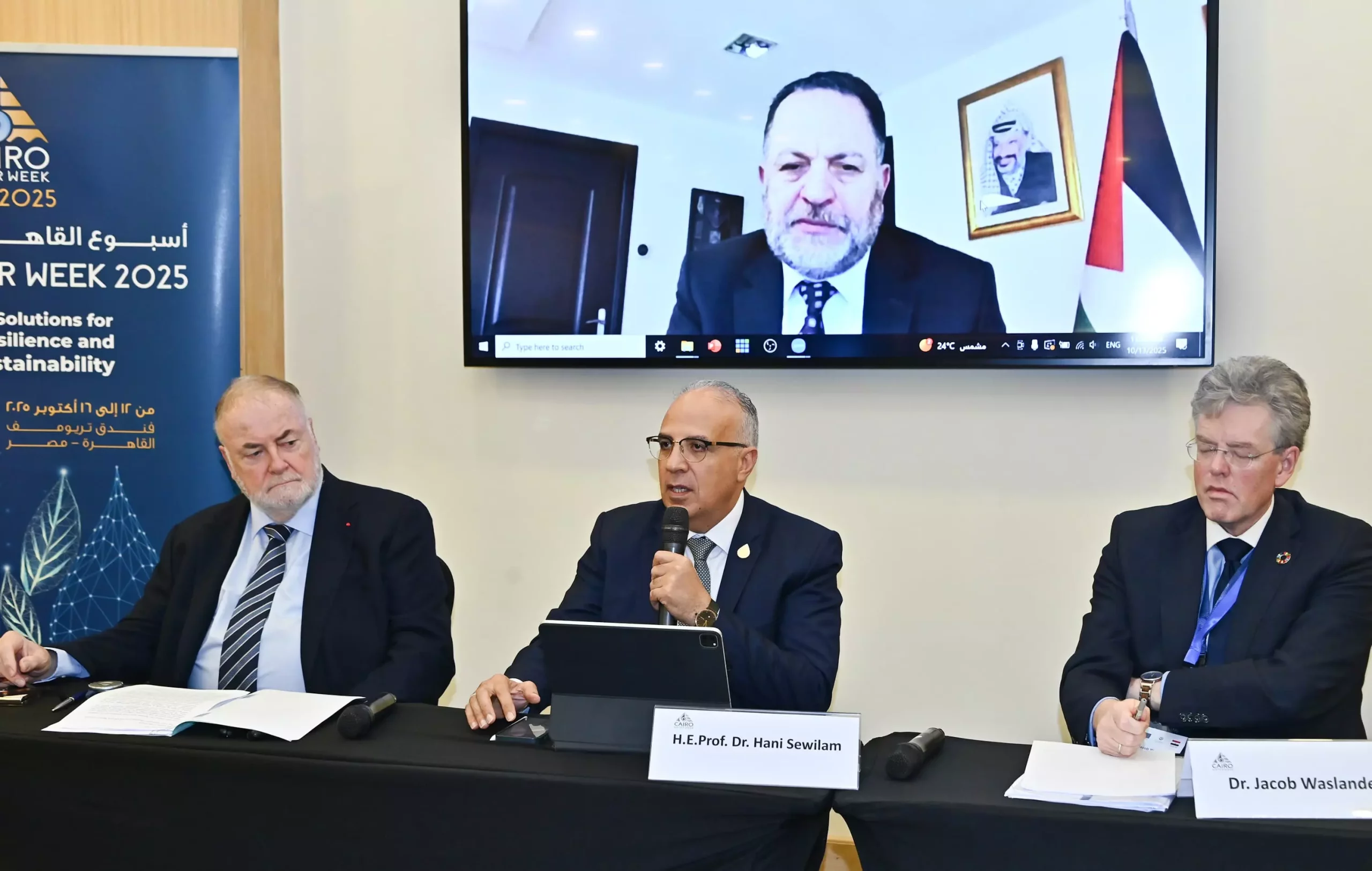 E7db6f3168b8a2d35cebb5ba130132dd