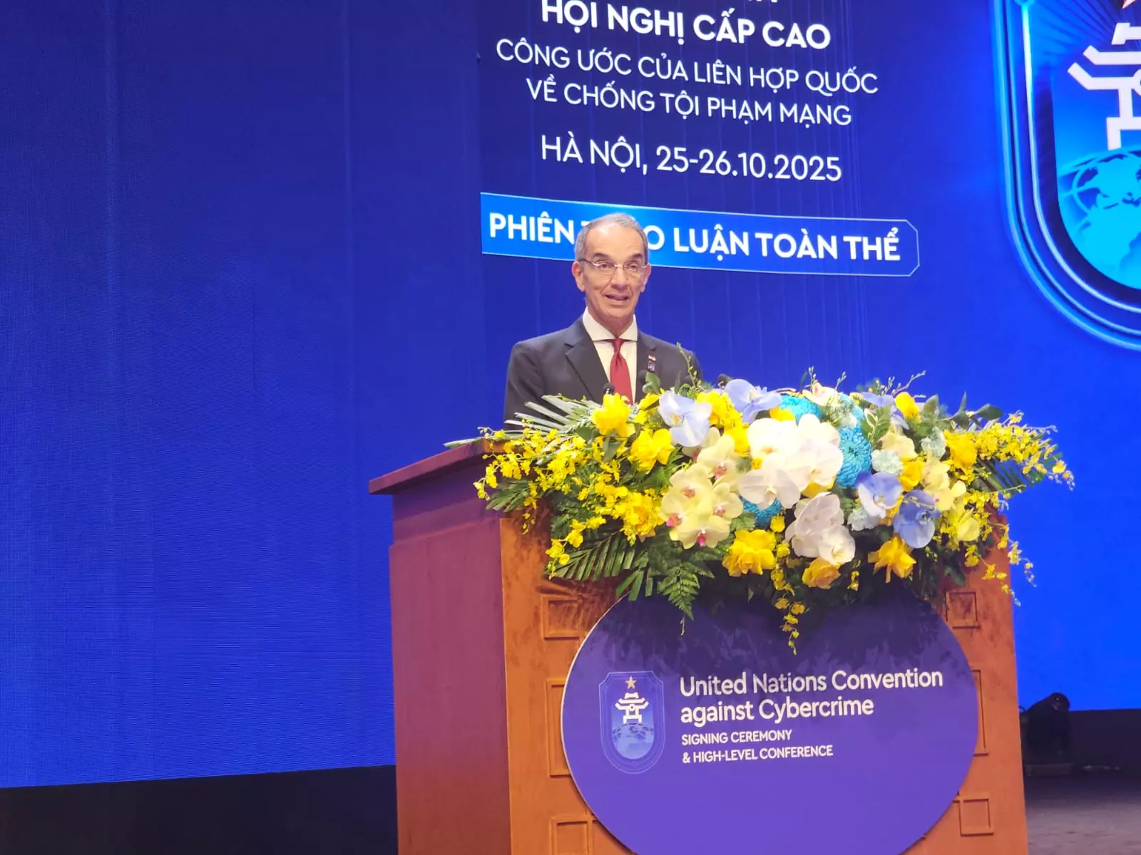 F084da393f95261750df3e3f07cbdd9a