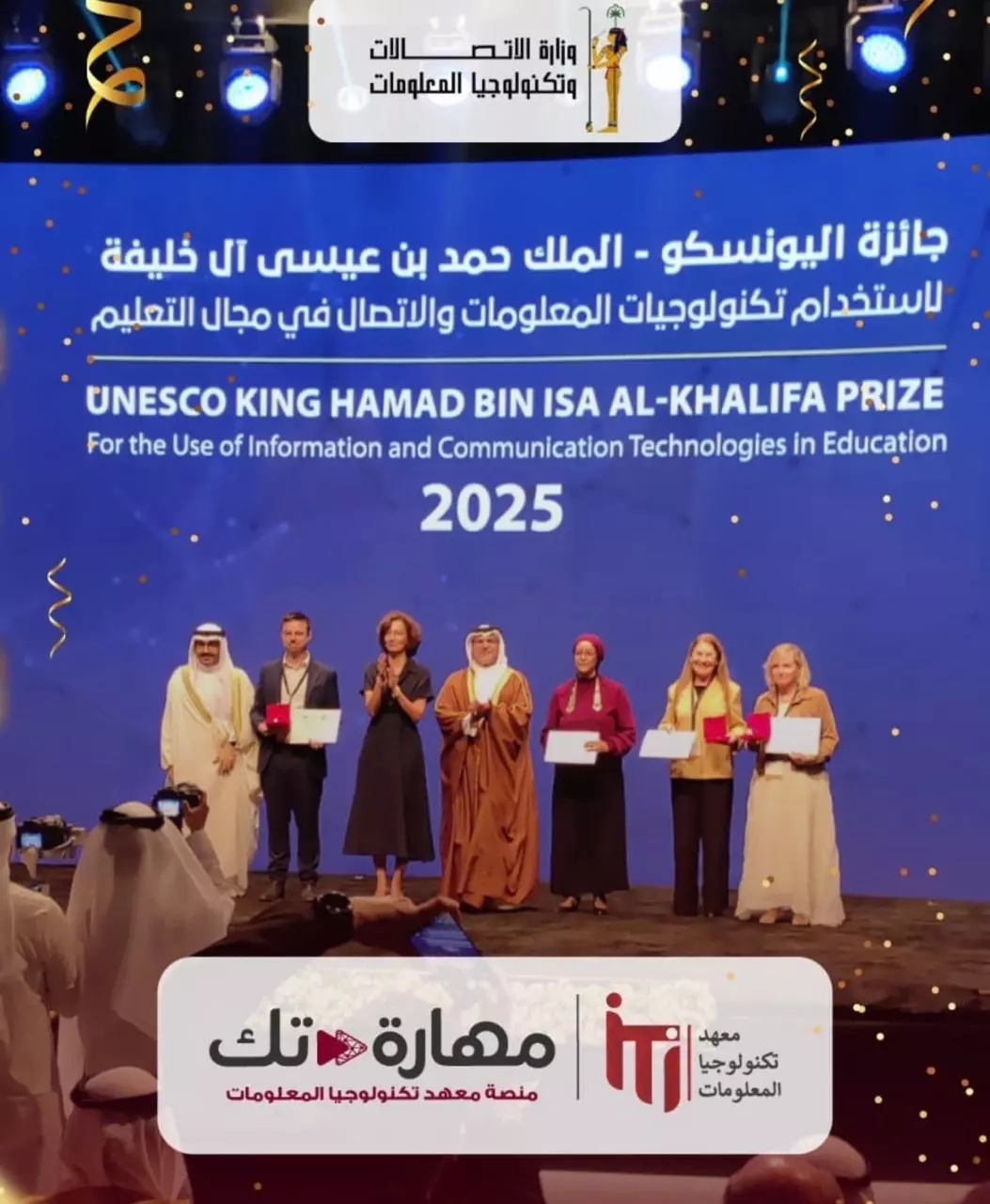 F32bad0ae5aa4dea97ae4f46879285f7