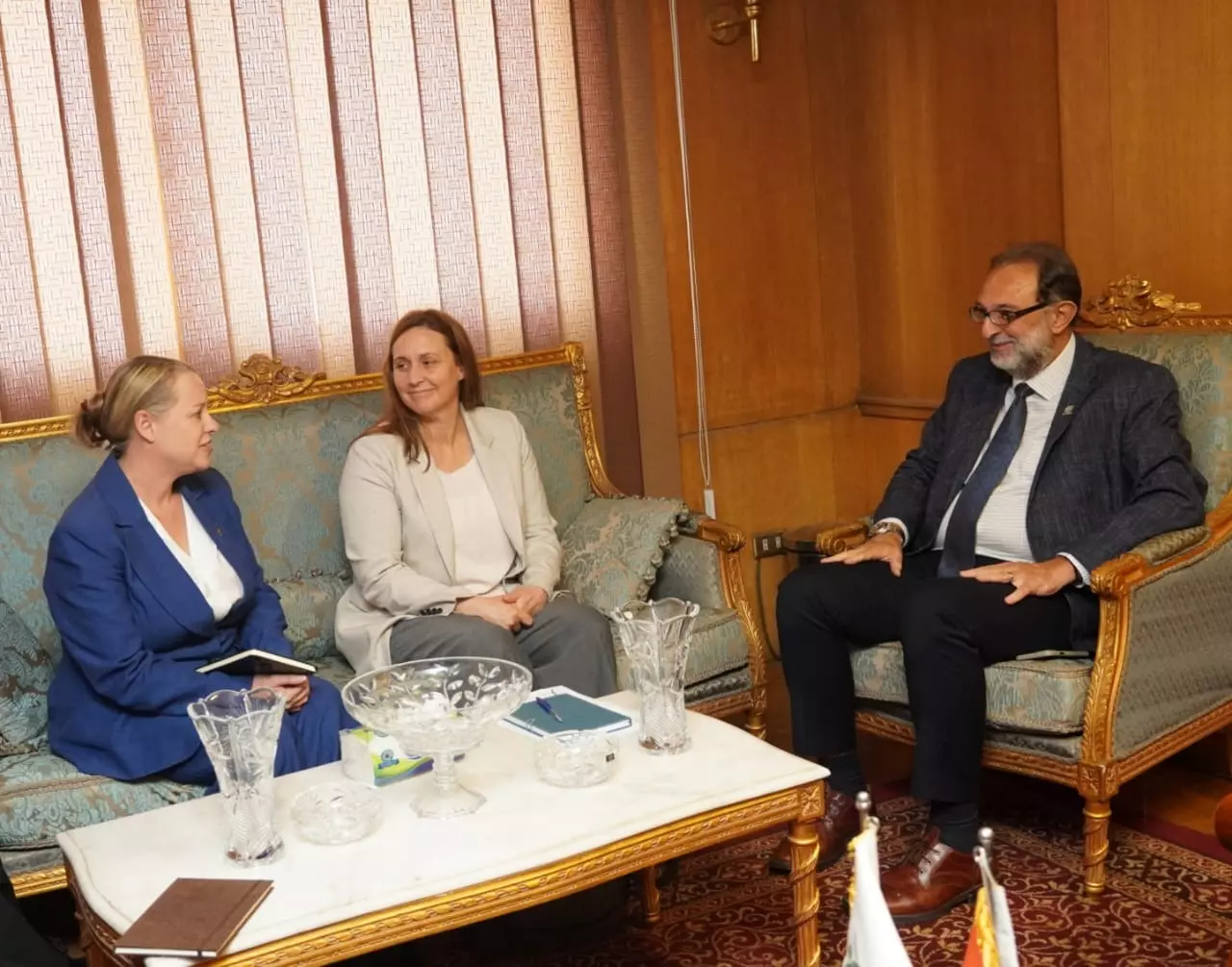 Fdad1d03cef0343d7fd8de31cb34ec22